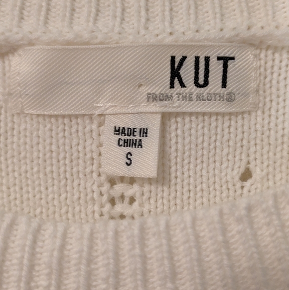 Kut from the Kloth Cream Knit Sweater With Embroidered Flowers - Picture 2 of 7
